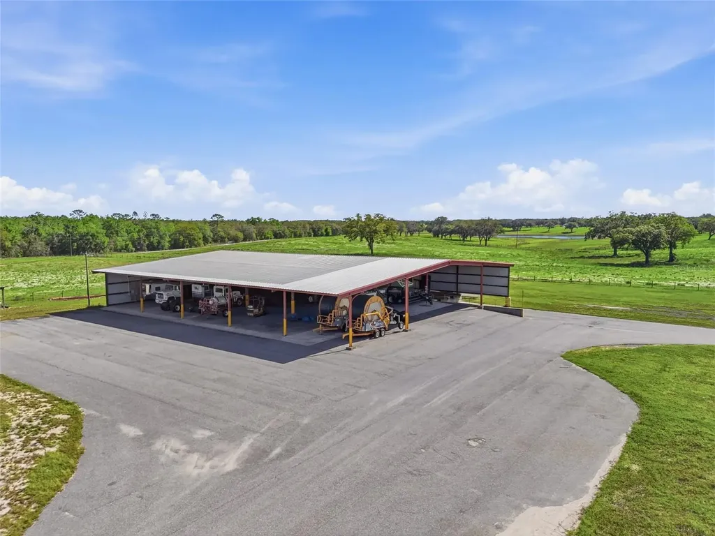 11131 NE 35th Street Bronson FL 32621