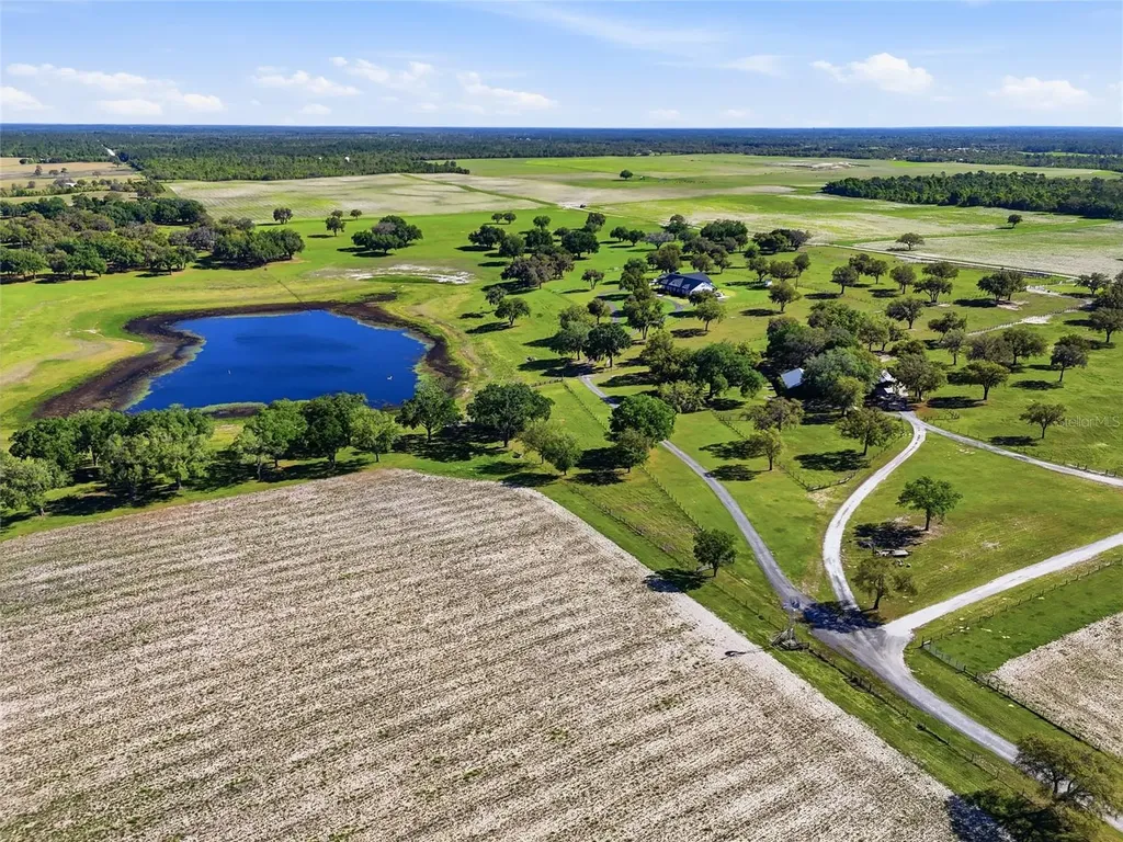 11131 NE 35th Street Bronson FL 32621