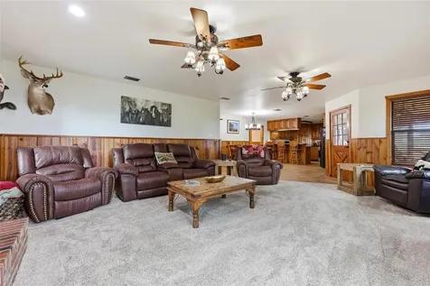 11131 NE 35th Street Bronson FL 32621