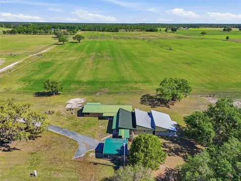 11131 NE 35th Street Bronson FL 32621