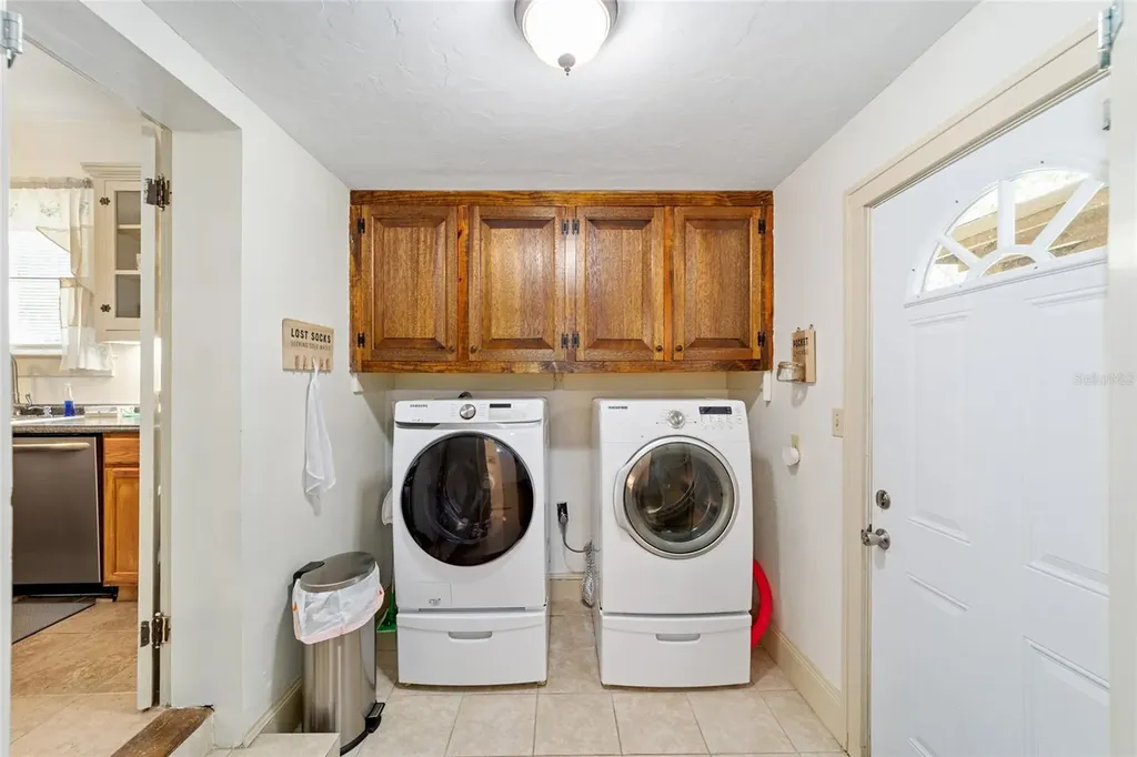 20693 Walnut Street Dunnellon FL 34431