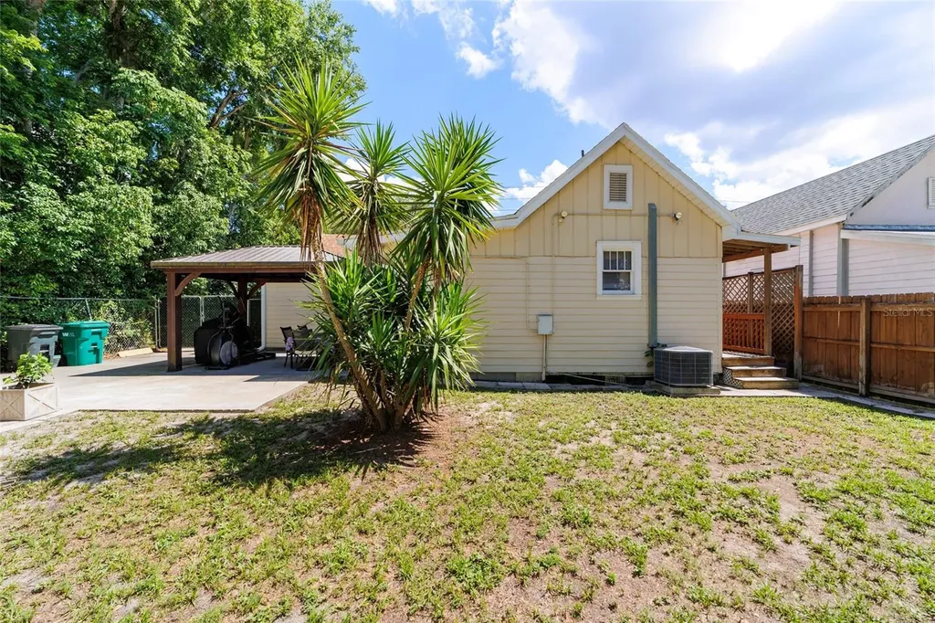 20693 Walnut Street Dunnellon FL 34431