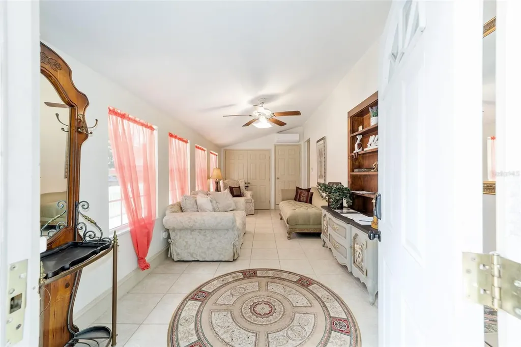 20693 Walnut Street Dunnellon FL 34431