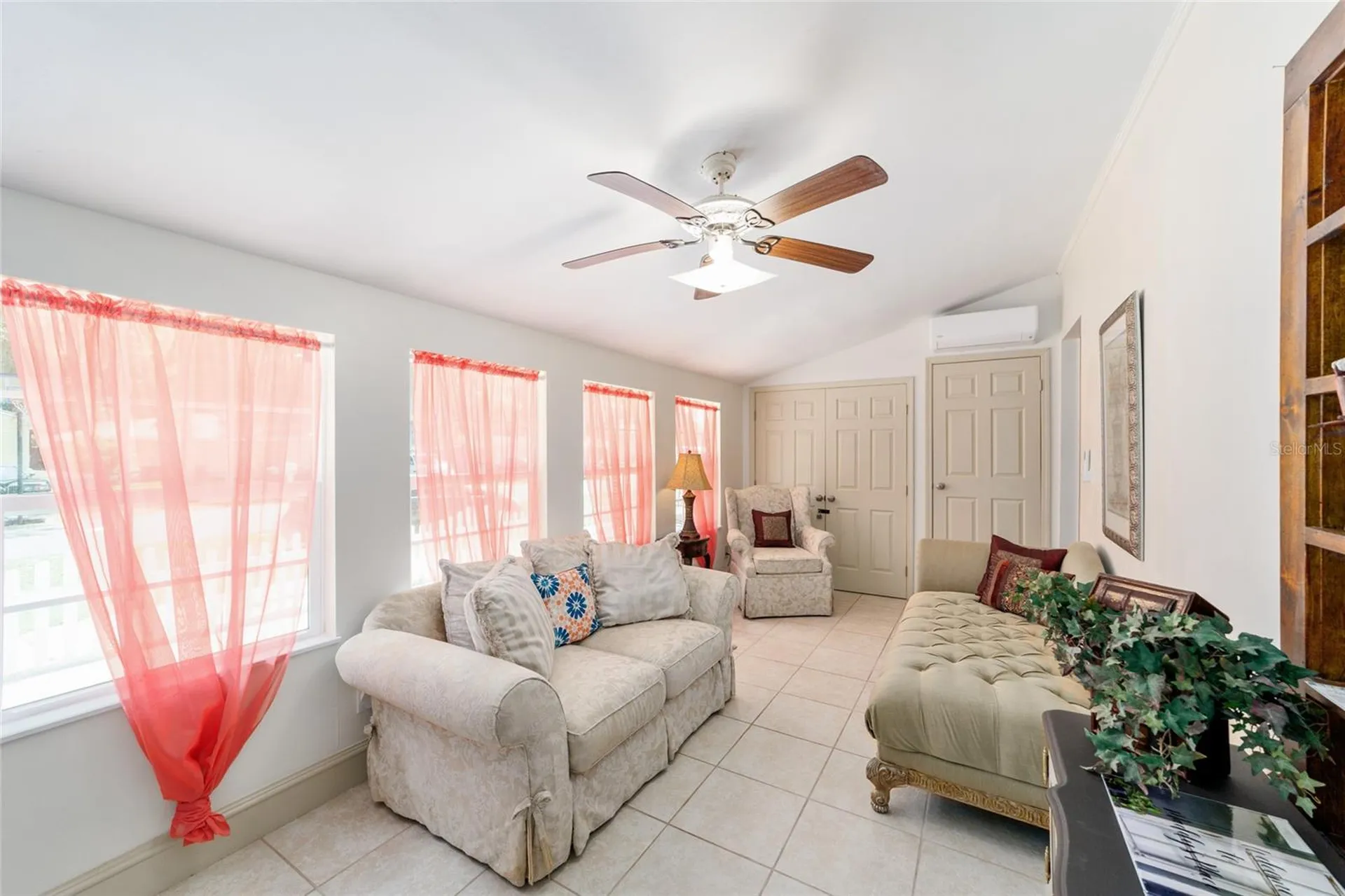 20693 Walnut Street Dunnellon FL 34431