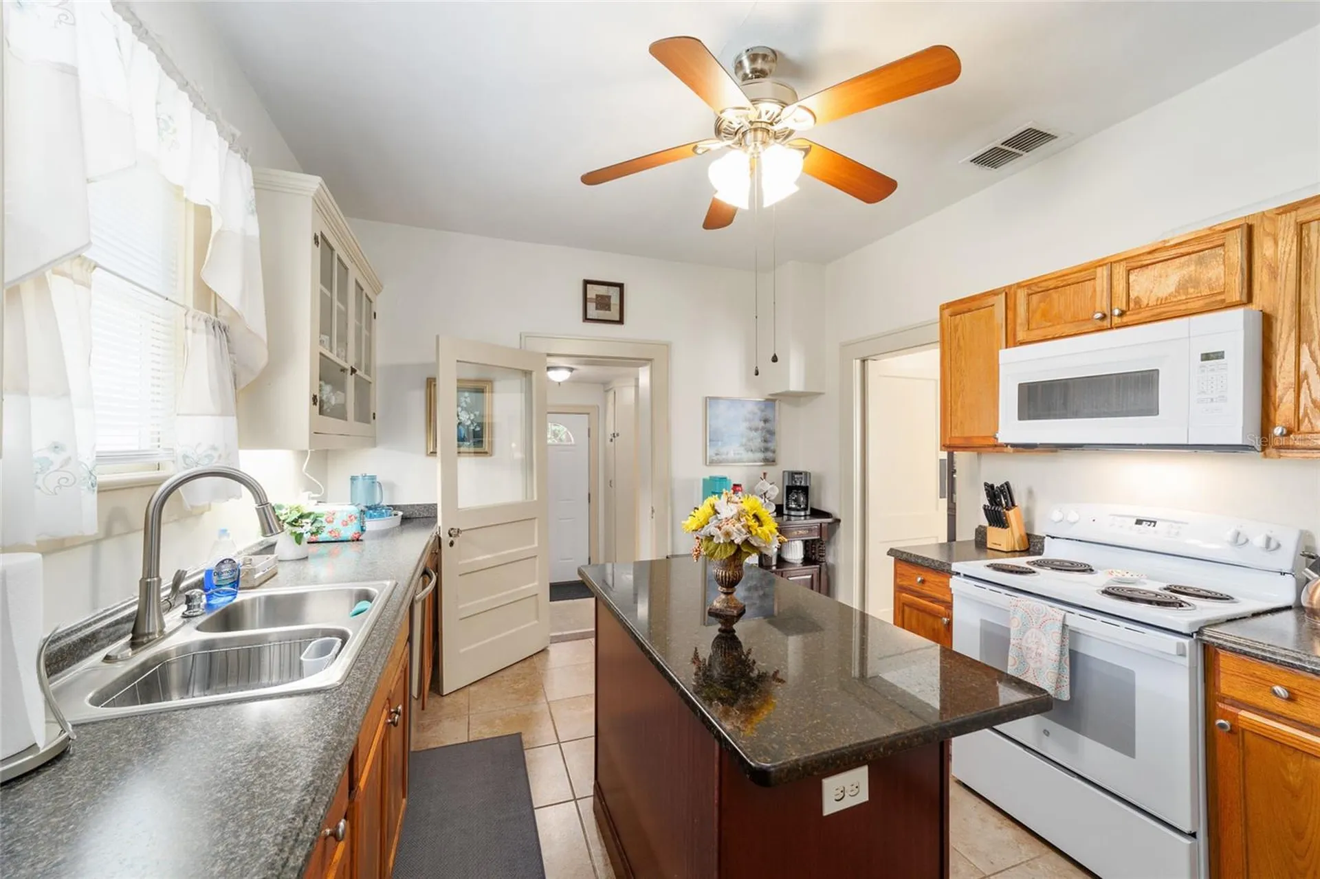20693 Walnut Street Dunnellon FL 34431