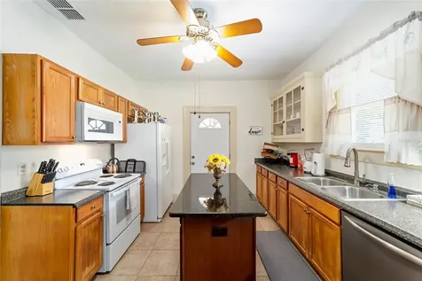 20693 Walnut Street Dunnellon FL 34431