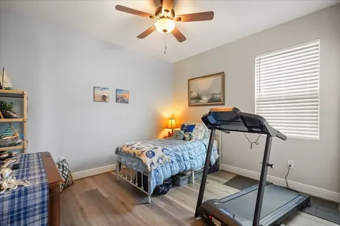 2506 Volunteer Avenue Kissimmee FL 34744