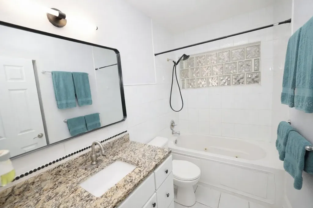 3641 Stokes Drive Sarasota FL 34232