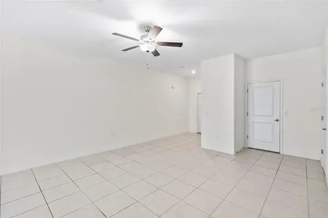 14442 Editors Note Street Ruskin FL 33573