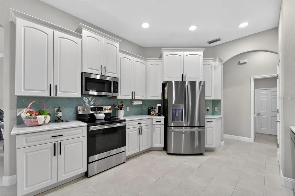 2665 Hickory View Loop Lakeland FL 33813