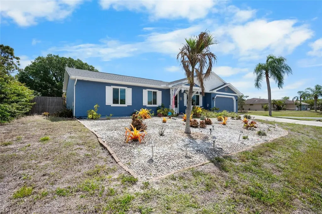 6168 Sunnybrook Boulevard Englewood FL 34224