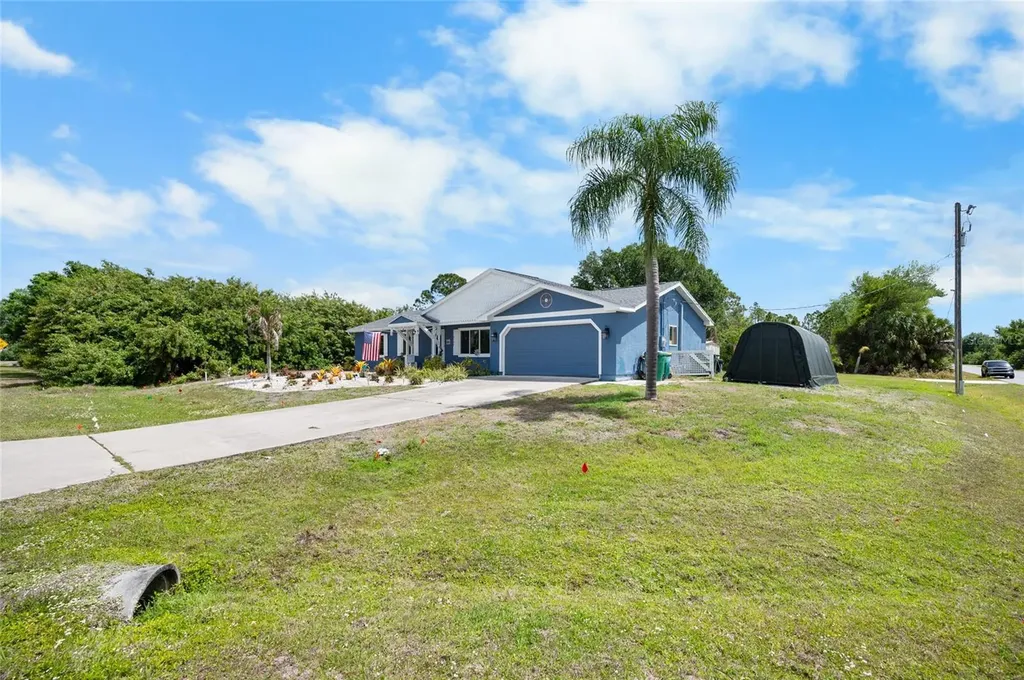6168 Sunnybrook Boulevard Englewood FL 34224