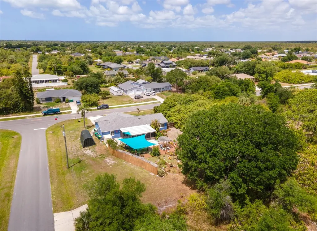 6168 Sunnybrook Boulevard Englewood FL 34224