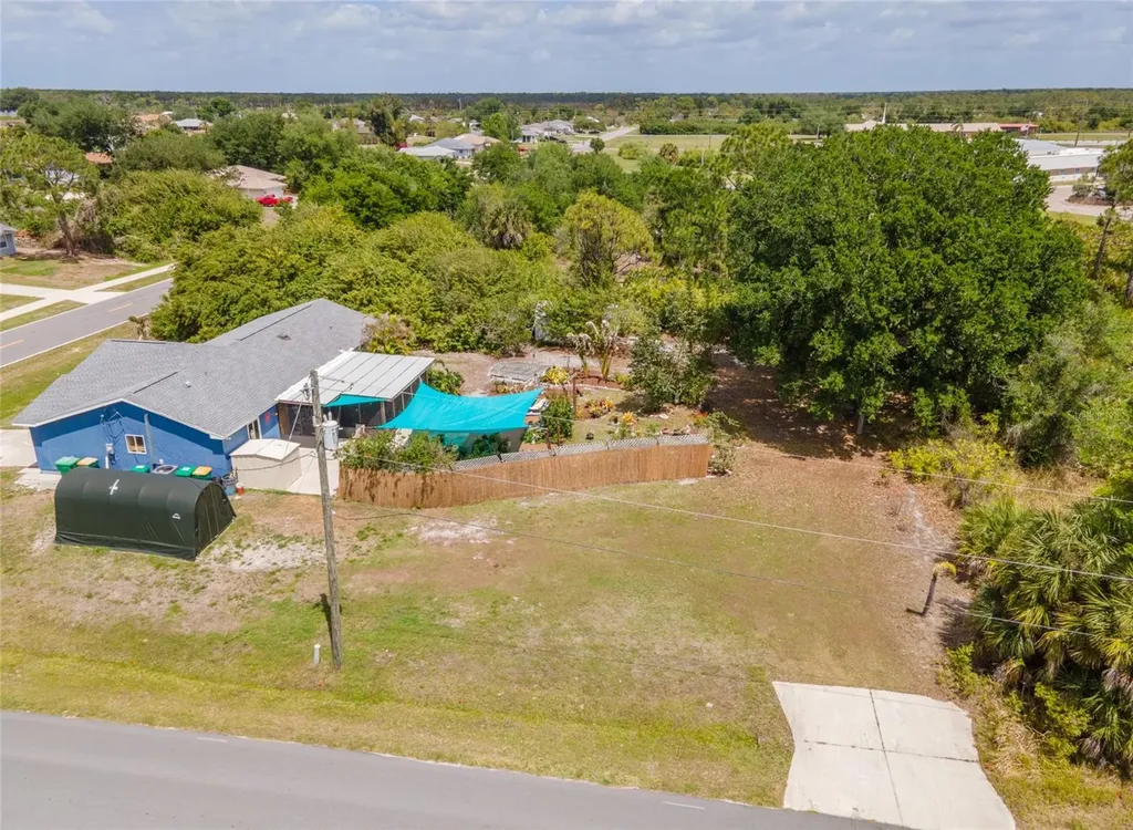 6168 Sunnybrook Boulevard Englewood FL 34224