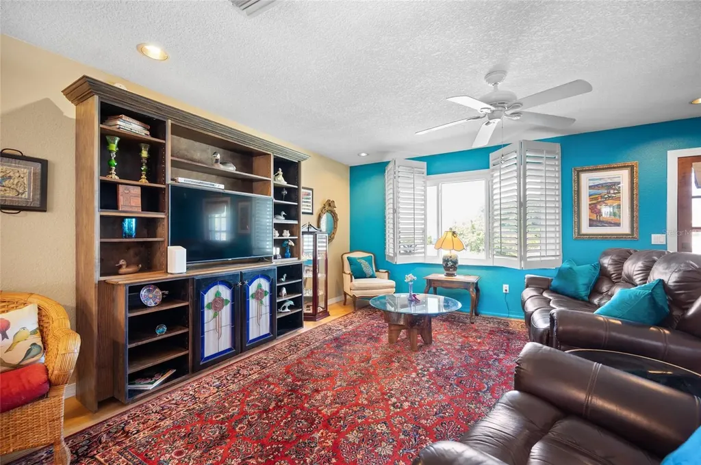 6168 Sunnybrook Boulevard Englewood FL 34224