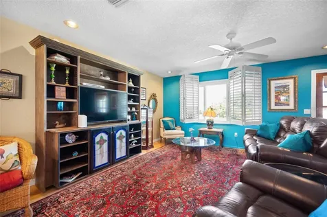 6168 Sunnybrook Boulevard Englewood FL 34224