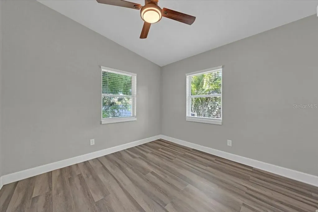 3997 Marlin Drive SE St Petersburg FL 33705