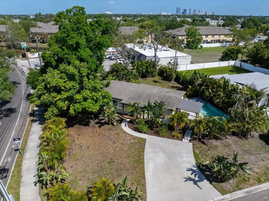 3997 Marlin Drive SE St Petersburg FL 33705