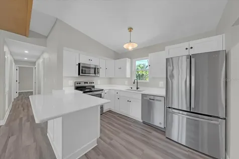 3997 Marlin Drive SE St Petersburg FL 33705