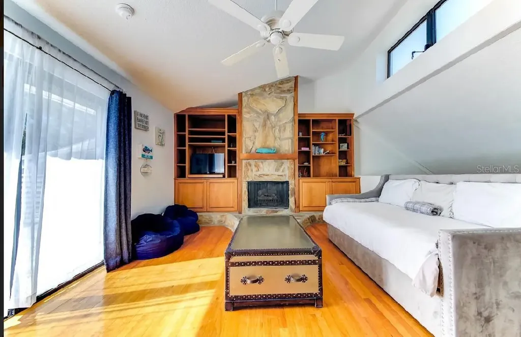 2932 Lexington Street Sarasota FL 34231