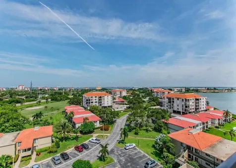 6322 Palma Del Mar Boulevard S St Petersburg FL 33715