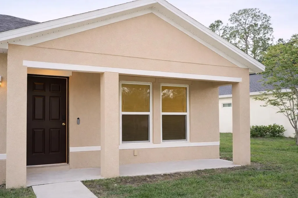 123 Brunswick Lane Palm Coast FL 32137