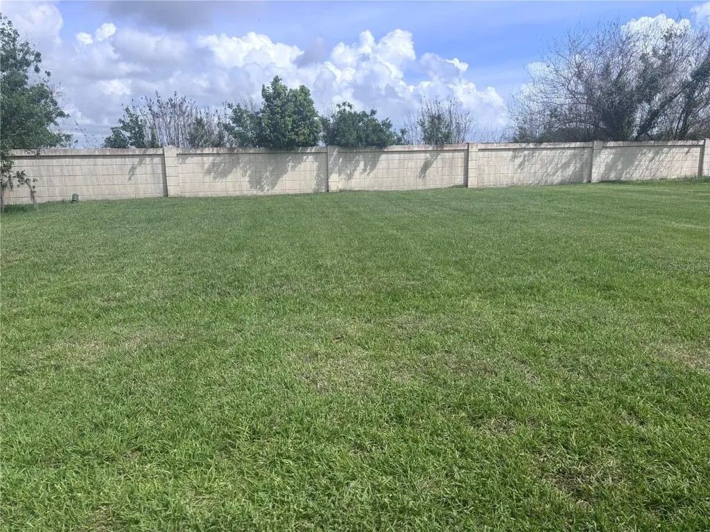1881 Windward Oaks Court Kissimmee FL 34746