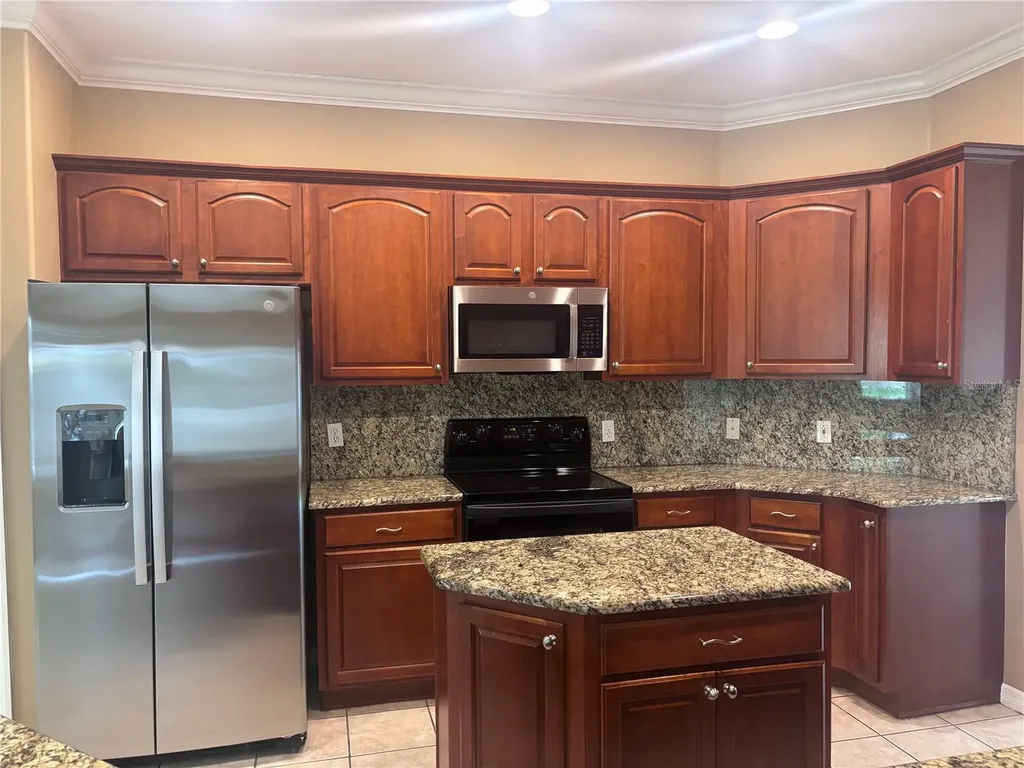 1881 Windward Oaks Court Kissimmee FL 34746