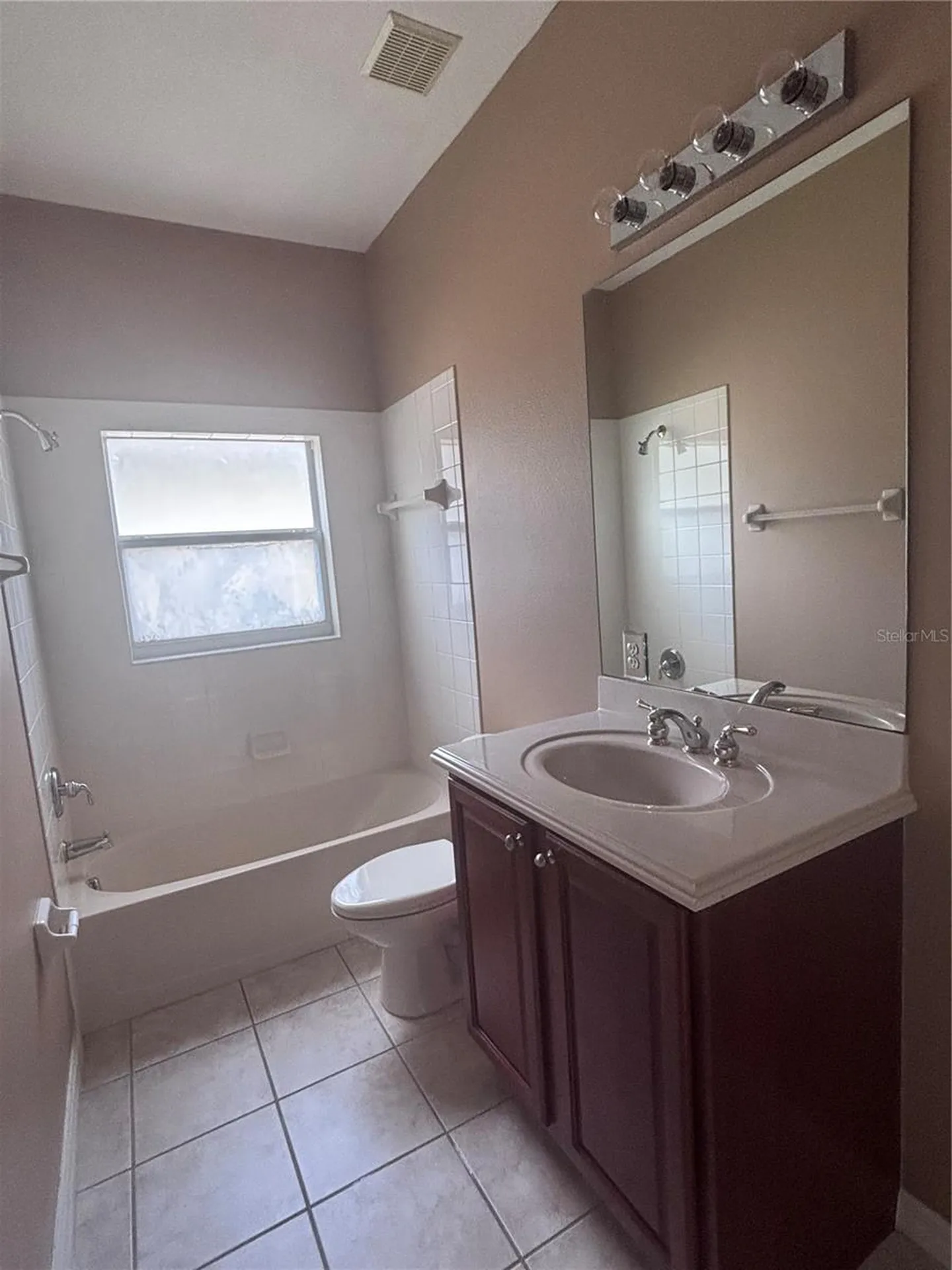1881 Windward Oaks Court Kissimmee FL 34746