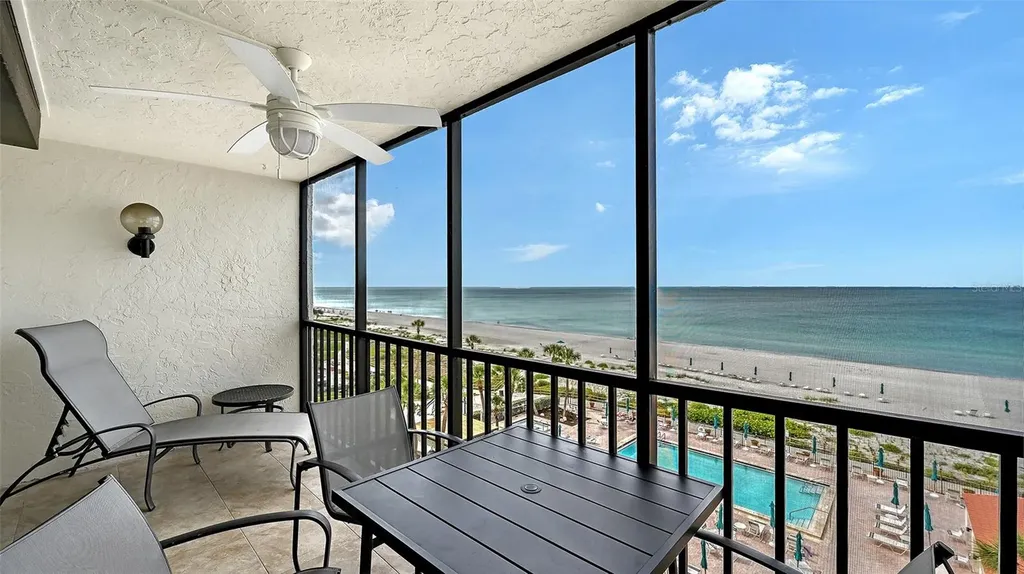 2045 Gulf Of Mexico Drive Longboat Key FL 34228