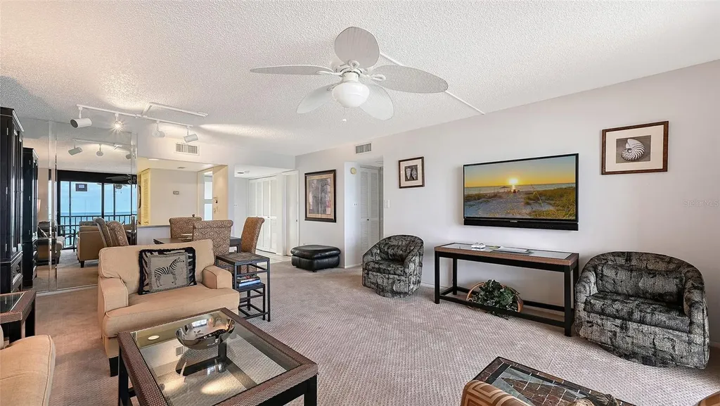 2045 Gulf Of Mexico Drive Longboat Key FL 34228