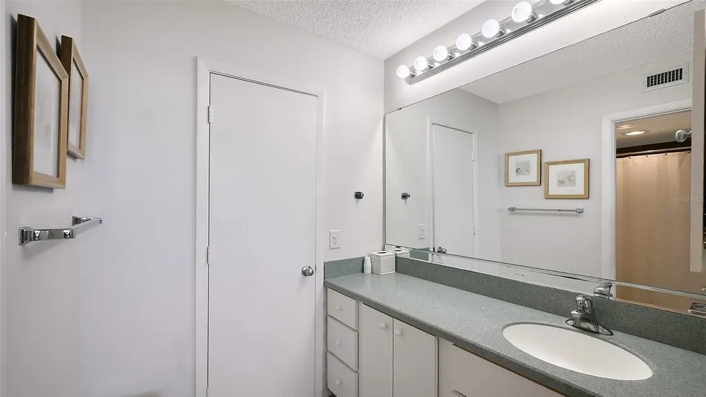 2045 Gulf Of Mexico Drive Longboat Key FL 34228