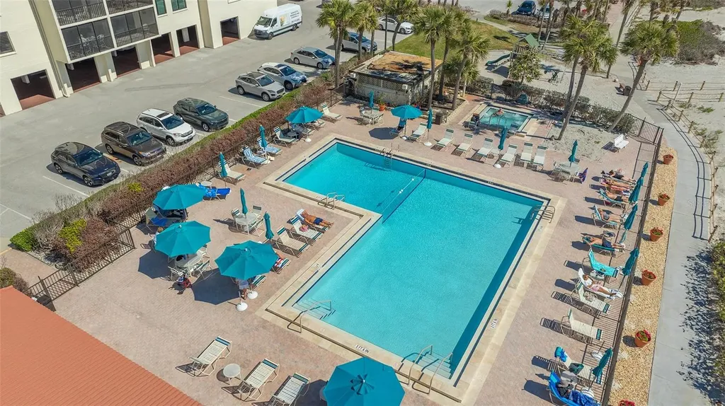 2045 Gulf Of Mexico Drive Longboat Key FL 34228