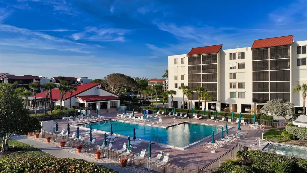 2045 Gulf Of Mexico Drive Longboat Key FL 34228