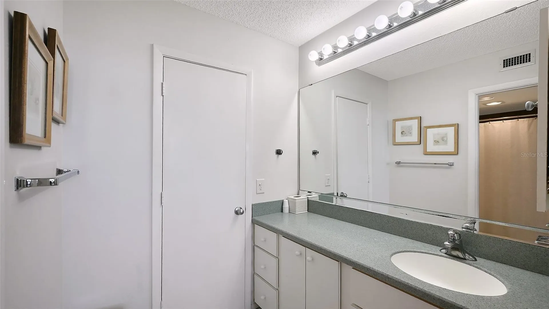 2045 Gulf Of Mexico Drive Longboat Key FL 34228