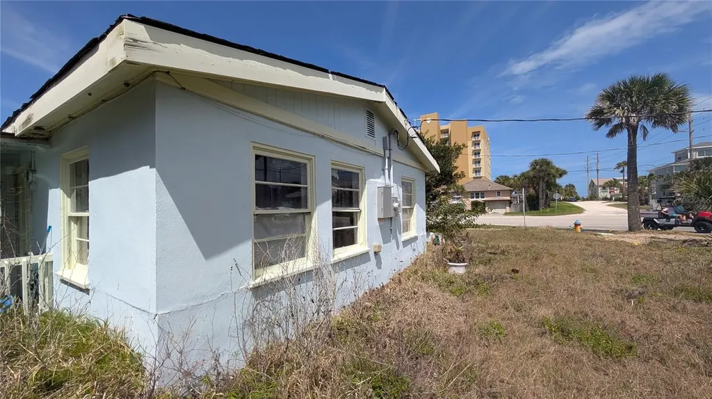 1710 S Atlantic Avenue New Smyrna Beach FL 32169