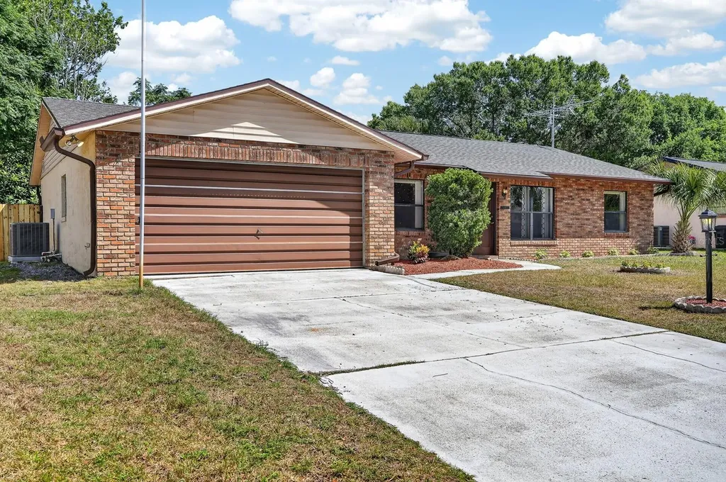 1117 Viking Drive Port Orange FL 32129
