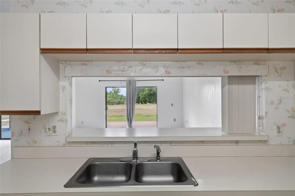 707 Carpenters Way Lakeland FL 33809