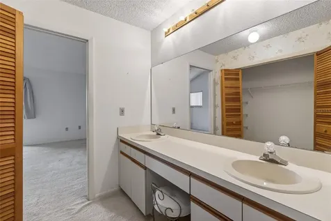 707 Carpenters Way Lakeland FL 33809
