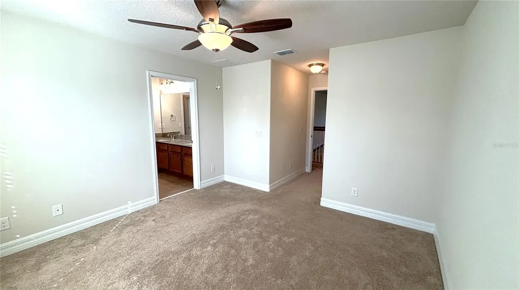 5217 Dove Tree Street Orlando FL 32811
