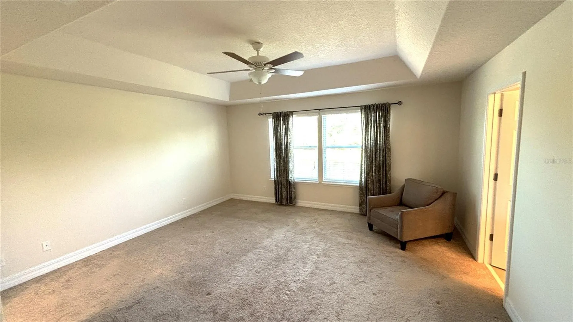 5217 Dove Tree Street Orlando FL 32811