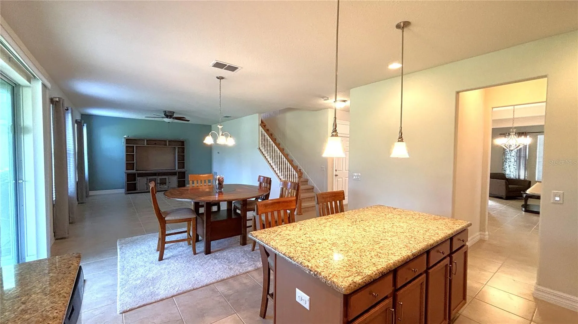 5217 Dove Tree Street Orlando FL 32811