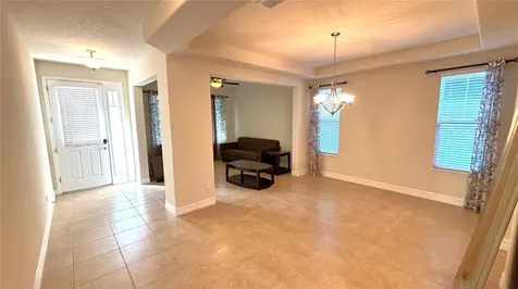 5217 Dove Tree Street Orlando FL 32811