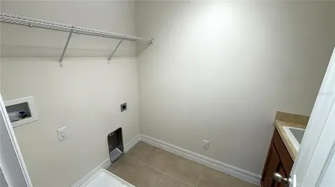 5217 Dove Tree Street Orlando FL 32811