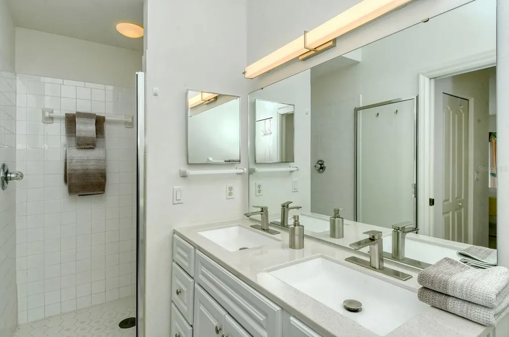 9489 Millbank Drive Sarasota FL 34238