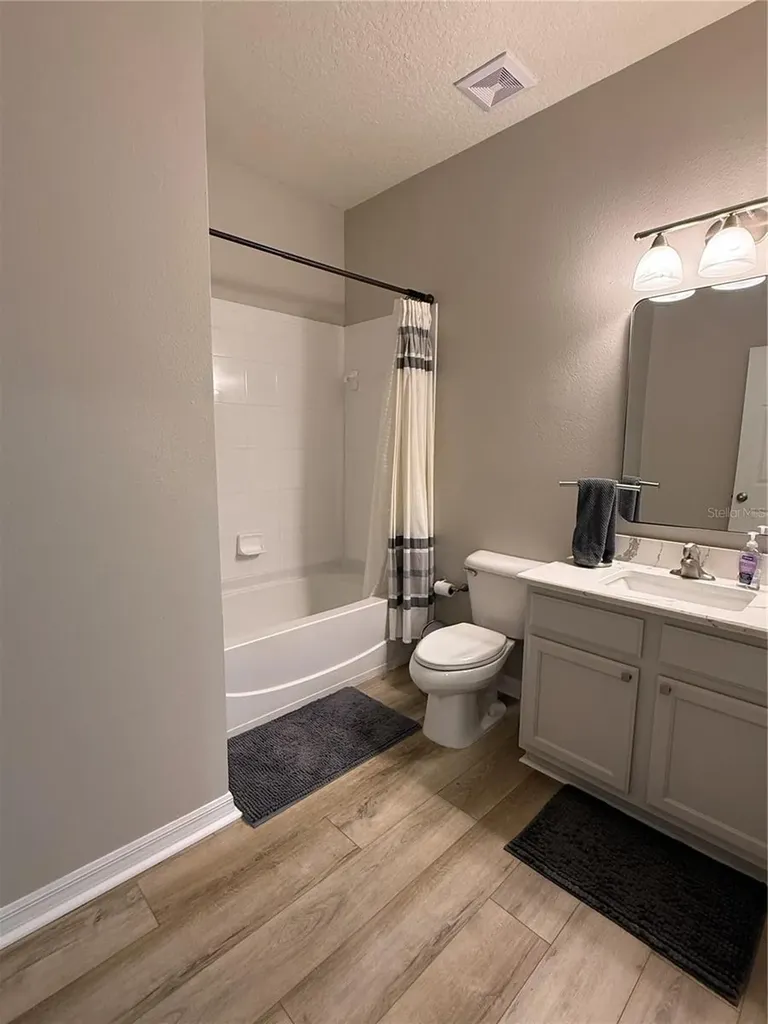 9410 Georgian Park Lane Tampa FL 33626
