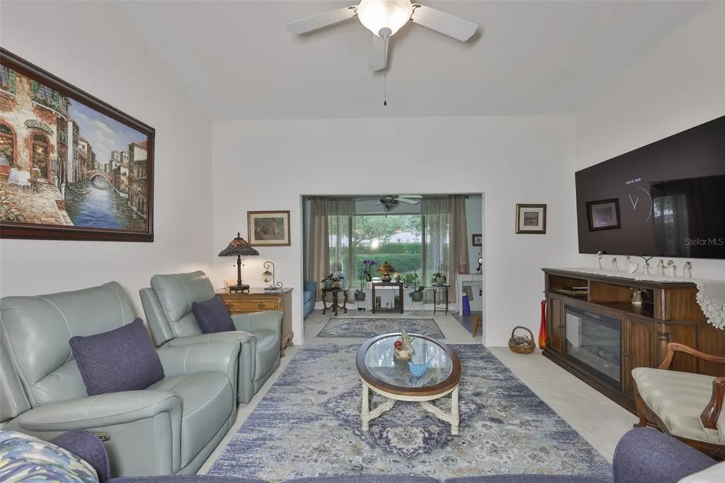 2305 Olive Branch Drive Sun City Center FL 33573