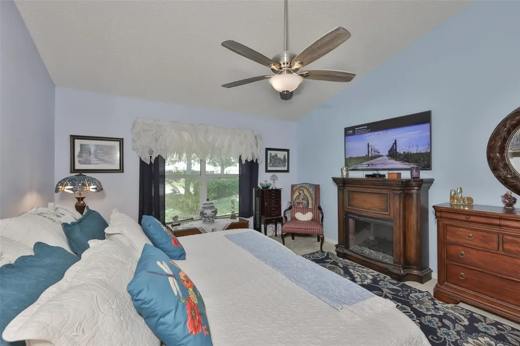 2305 Olive Branch Drive Sun City Center FL 33573