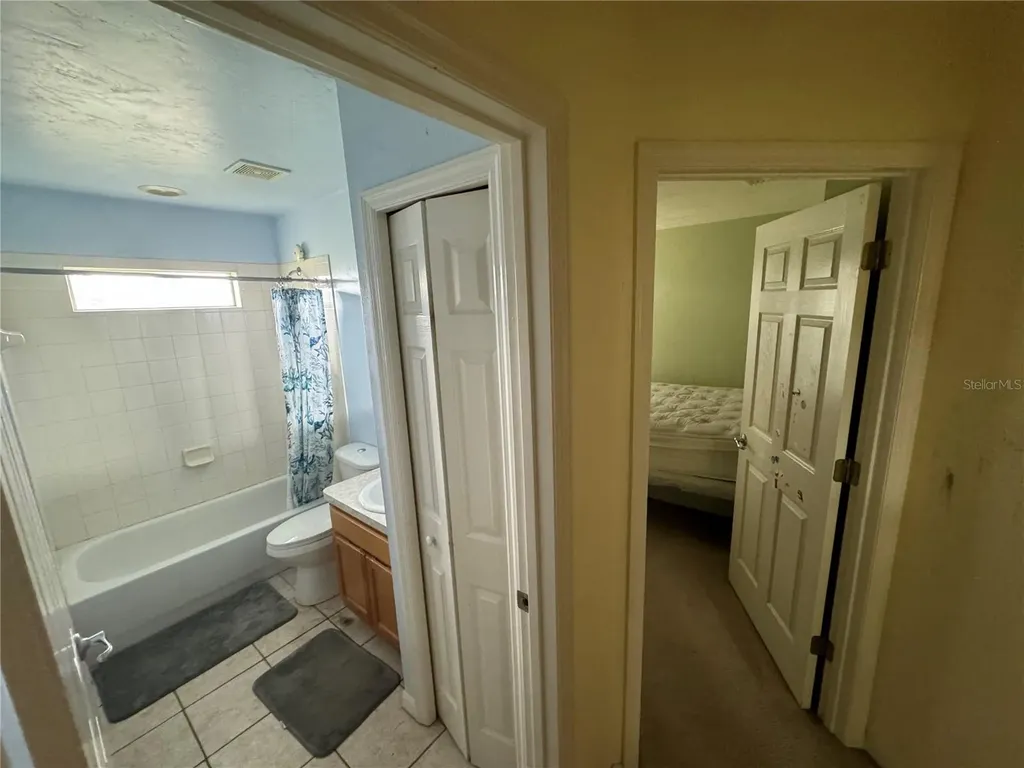 9590 SW 98th Avenue Gainesville FL 32608