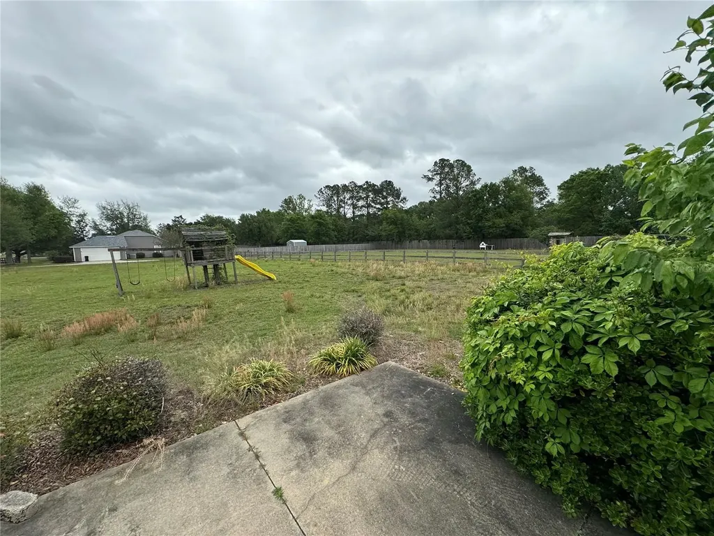 9590 SW 98th Avenue Gainesville FL 32608